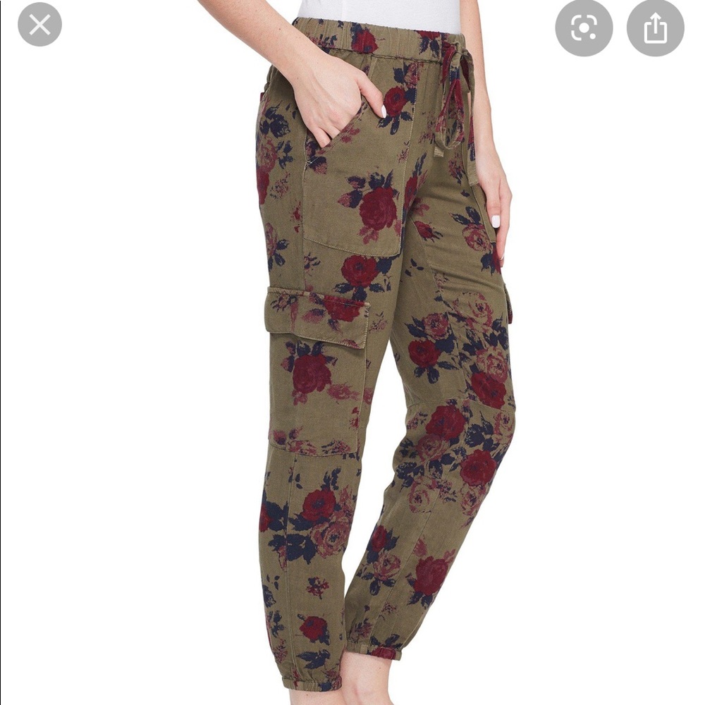 Lucky Brand army green floral linen cargo pants